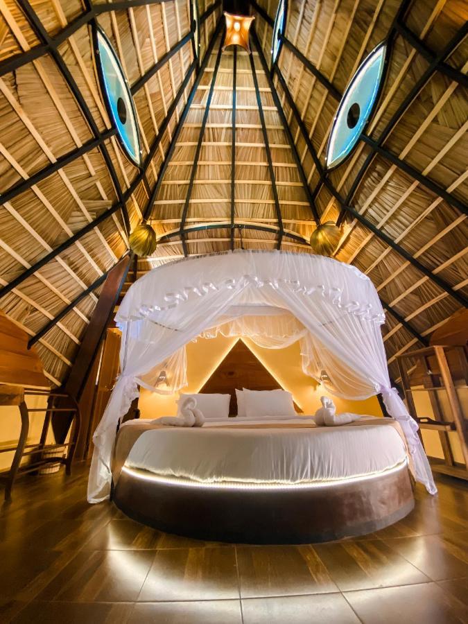 Igabara Hobbit House Hotel Tangalle Exterior photo