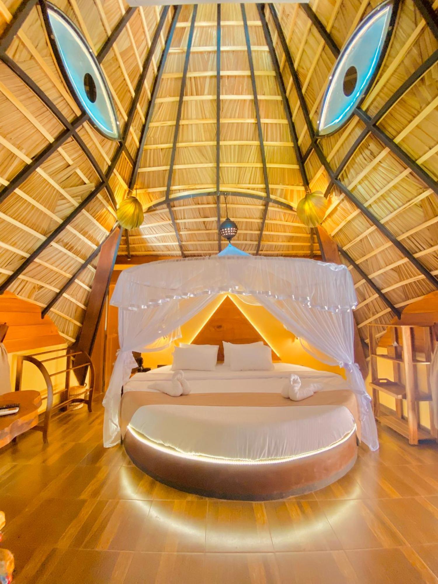 Igabara Hobbit House Hotel Tangalle Exterior photo